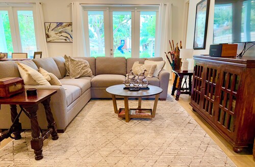 Dora's Heart: New 3BR | King Bed | Brand New