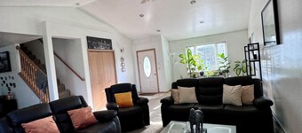 Experience the Northern Lights Right from Your Front Door