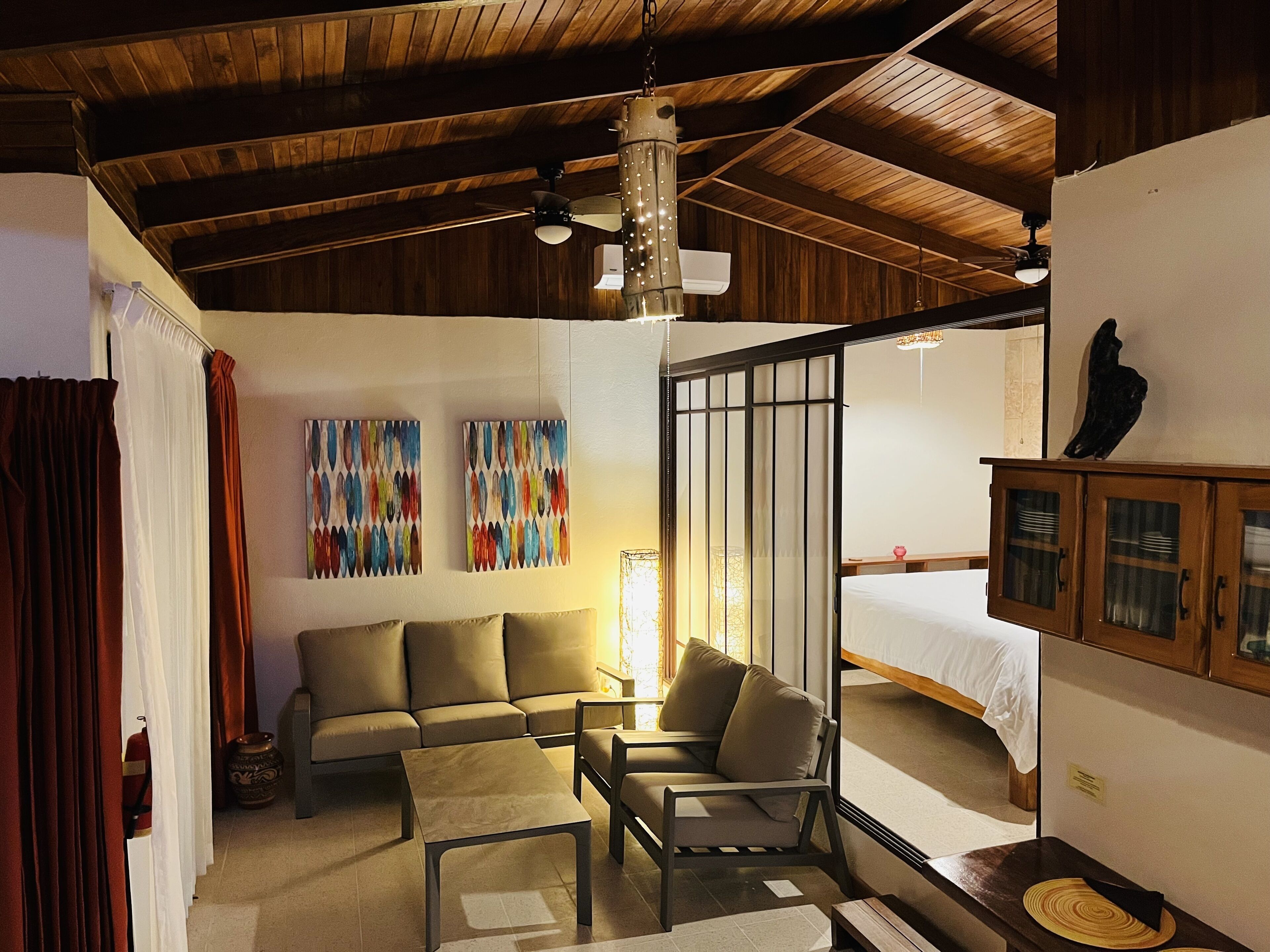 Family House, 2 Bedrooms, Private Pool, Ocean View | Interior