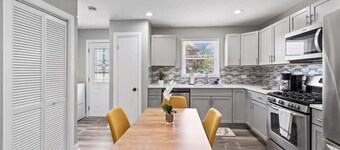 Relaxing Lake Zurich 3BR + Patio | LCP Collection