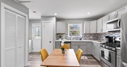Relaxing Lake Zurich 3BR + Patio | LCP Collection