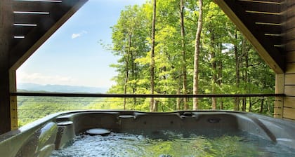 Timeless Luxury Mountain Dome - Glamping w/ A/C, Hot Tub, and Extra Amenities