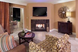 智能电视、壁炉