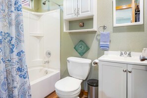 Hårføner og håndklær