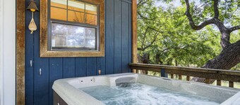 Bandera Stronghold Crazy Horse