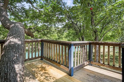 Bandera Stronghold Crazy Horse