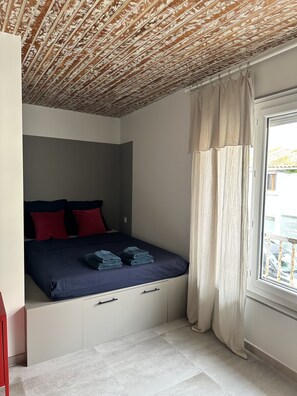 1 Schlafzimmer, Bügeleisen/Bügelbrett, kostenloses WLAN, Bettwäsche