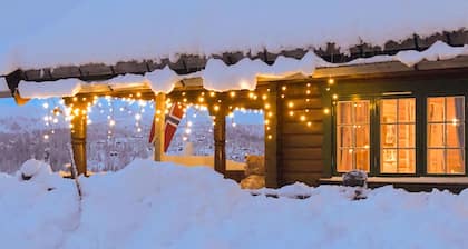 Lovely home in Veggli with kitchen