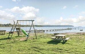 Children’s area - 2 bedroom cozy home in Ryomgård (Ryomgård)