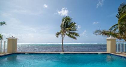Ocean/Beachfront - stunning views! Seabreeze Villas