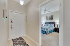 4 camere, ferro/asse da stiro, Wi-Fi, lenzuola