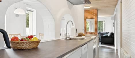 Fridge, dishwasher, coffee/tea maker