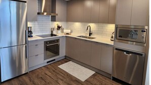 Unclassified image, 4 of 15, button - Amazing Views 2 Bedroom Condo
 (Kelowna)