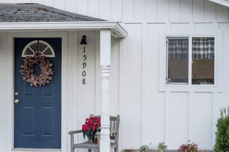 Exterior detail. Cozy Cottage at Dragonfly Horse Ranch