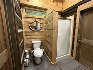 Shower, bidet, towels, soap