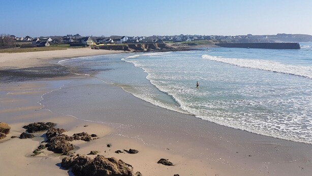 Beach - Amazing home in Plogoff with WiFi (Plogoff)