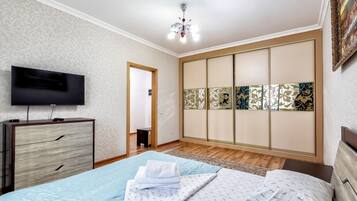1 bedroom, iron/ironing board, free WiFi, bed sheets
