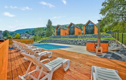 Stunning home in Slopnice with WiFi