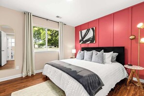 1 habitación, tabla de planchar con plancha, wifi y ropa de cama