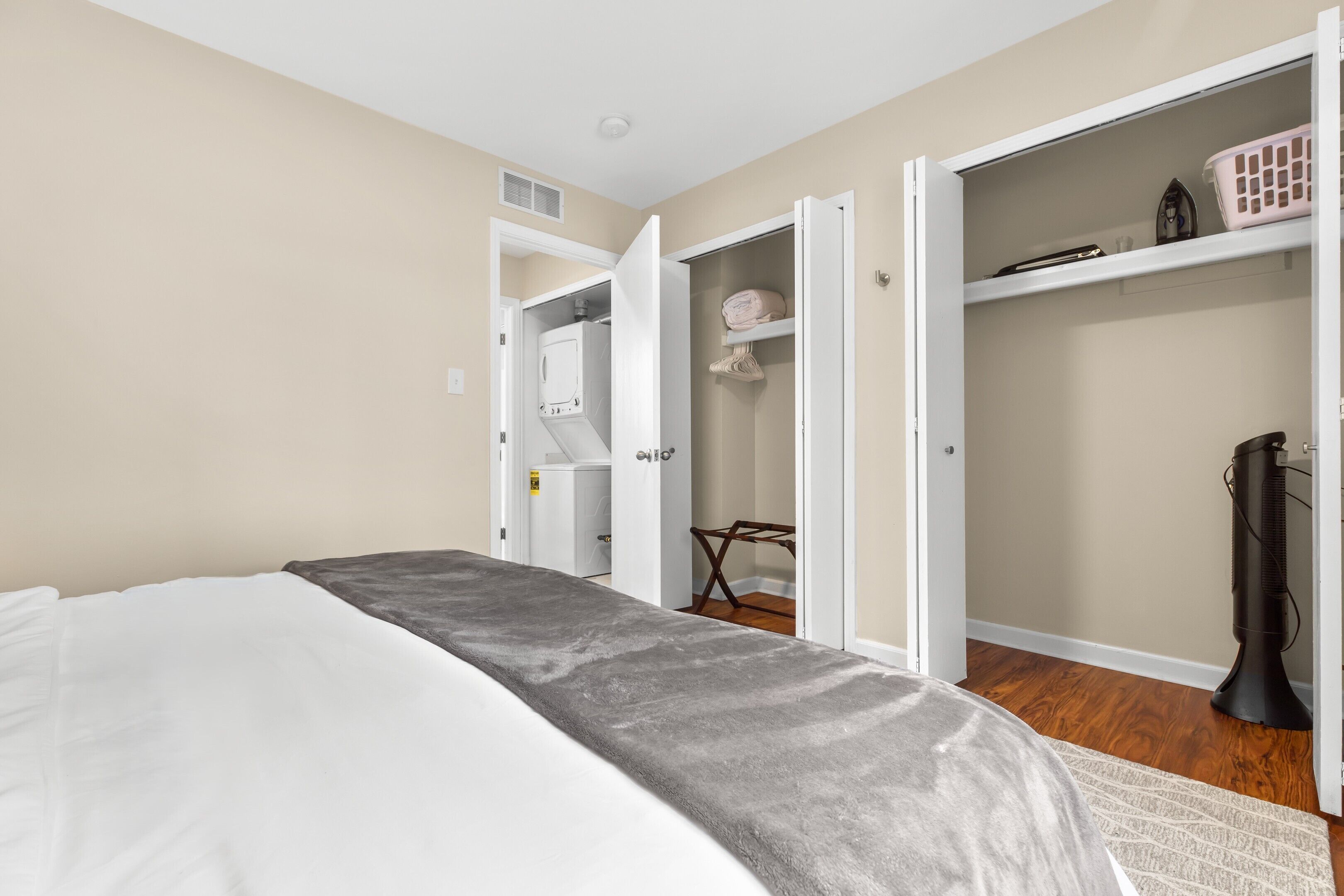 1 bedroom, iron/ironing board, free WiFi, bed sheets