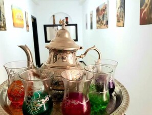Alimentos y bebidas