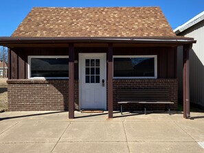 Exterior - Welcome to Harker House!
(Kanopolis)