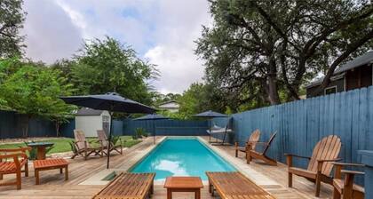 Large Pool & Backyard in Heart of S Austin Walkable to Historic S Congress Ave