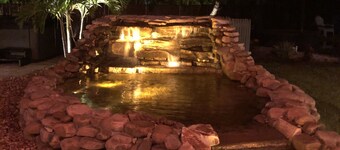 MINUTES FROM THE BEACHES FAMILY SIZED COTTAGES MANY AMENITIES.
KAPOKKOTTAGES.COM