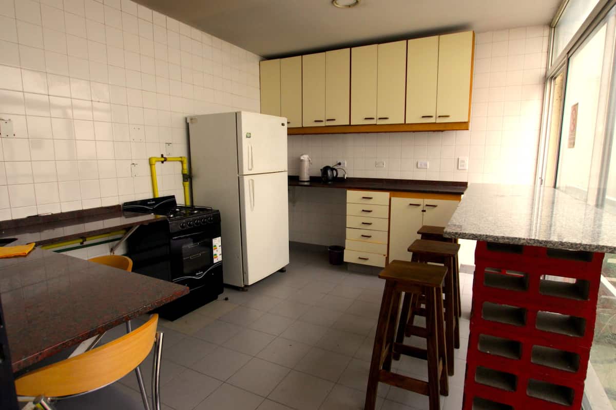 fridge, microwave, oven, blender