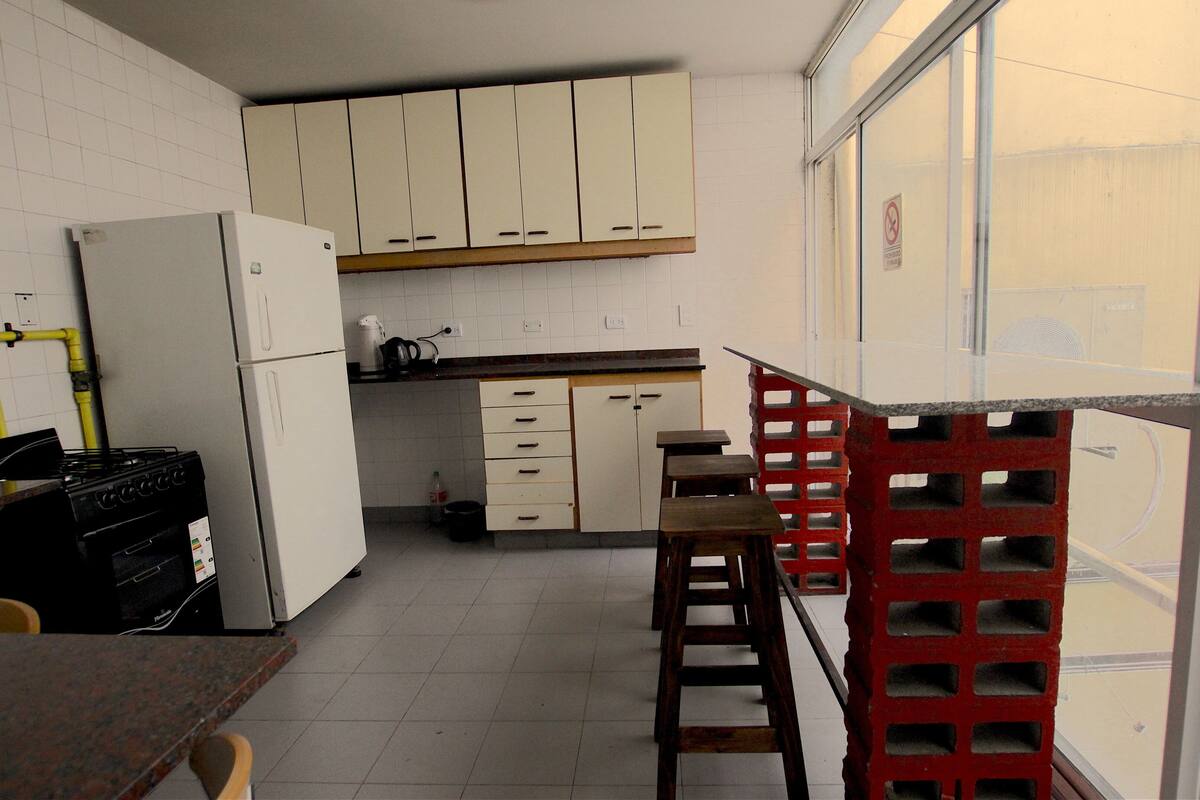 fridge, microwave, oven, blender