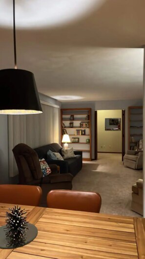 Living area - Quite Country Home (New Carlisle)