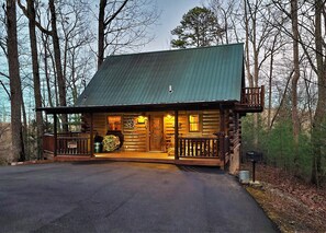 Exterior - Happily Ever After (Gatlinburg)