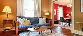 Private Entire Apartment near Beloit College