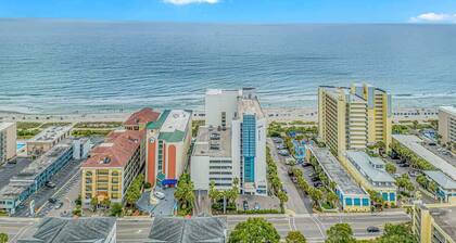 4-min Walk to Ocean|2 King Suites|Beach Retreat