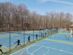 Sport court