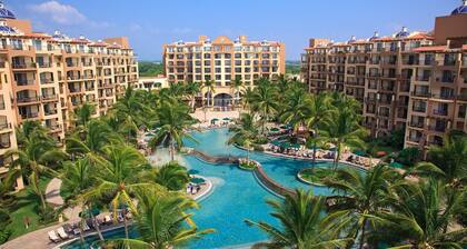 Puerto Vallarta - Villa del Palmar Flamingos - March 1-29, 2024