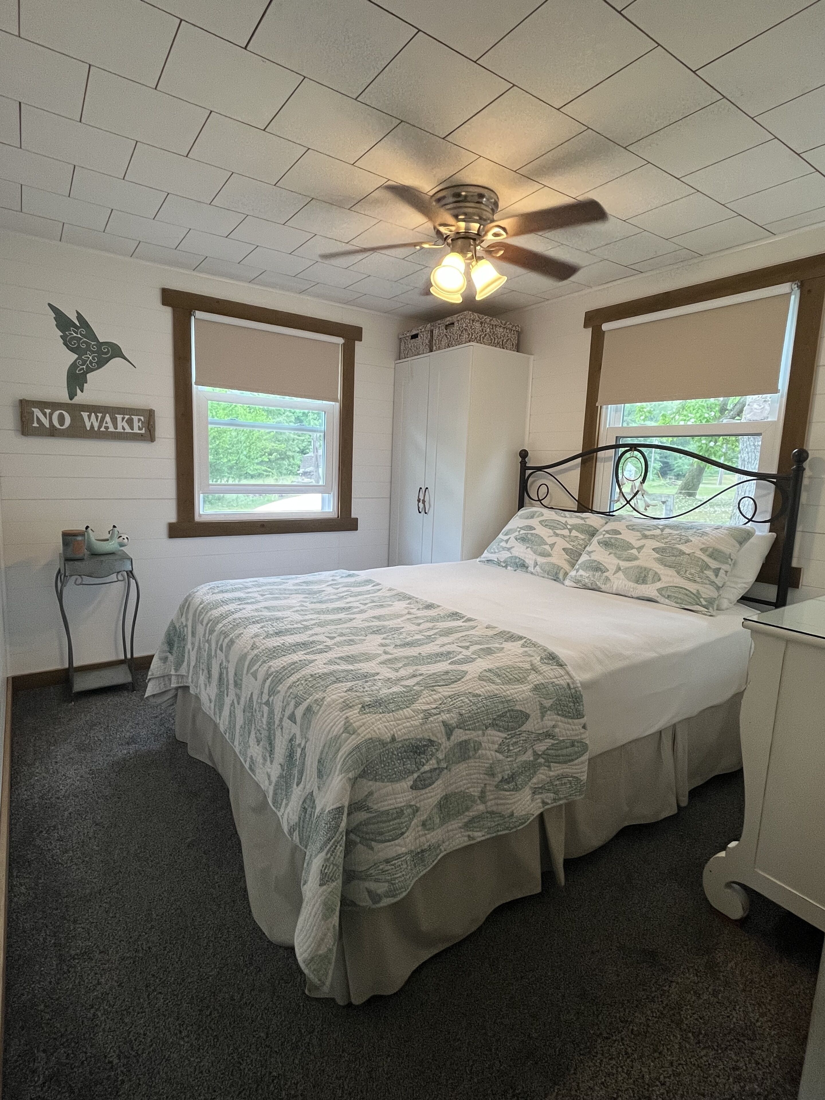 2 bedrooms, WiFi, bed sheets