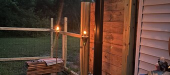 COZY LAKE COTTAGE/CASITA in a quaint country setting