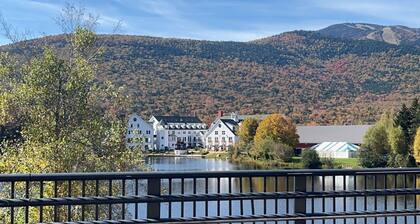 Cozy condo in Waterville Valley NH.