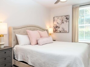 3 chambres, fer et planche Ă repasser, Wi-Fi, draps fournis