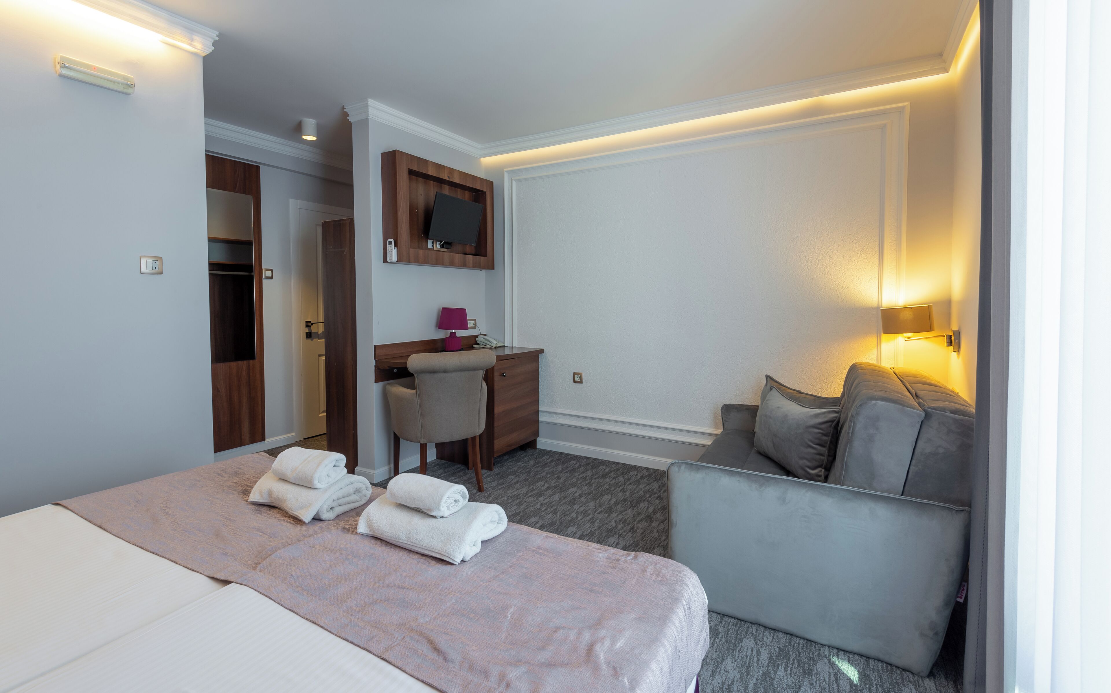 economy triple room | 1 bedroom, free wifi