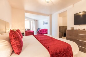 1 bedroom, in-room safe, free WiFi