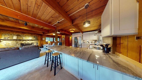 3-Story Chalet on Okemo Mtn, 0.4 mi to Lodge w/ 2 Fireplaces, Game Room, Firepit