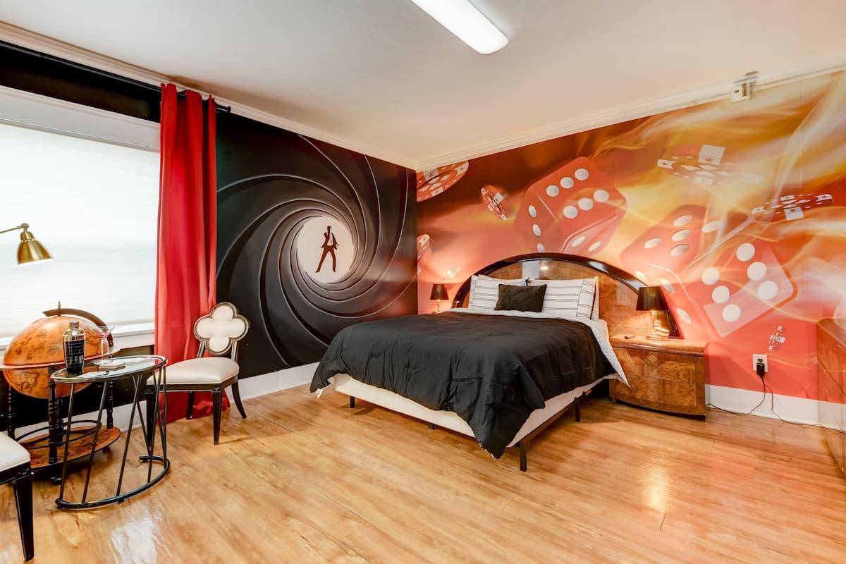 Economy kamer | Een bureau, een laptopwerkplek, gratis wifi, beddengoed