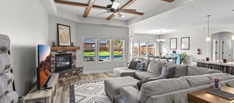 Poolside Paradise near Zion with Putting Green & Private Pool