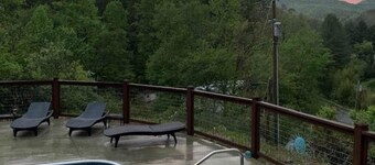 Cozy retreat with swimming pool nestled among Mountain Laurels & sunsets.  