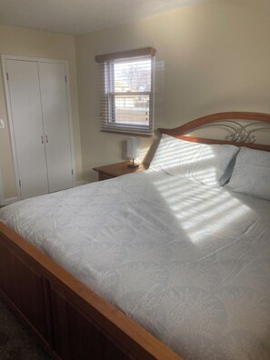 3 dormitorios, wifi gratis, ropa de cama