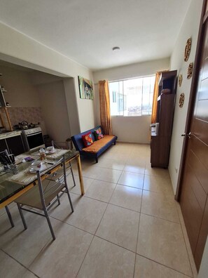 Living area - Departamento Céntrico en Edificio- Estilo Wanca Elegante (Huancayo)