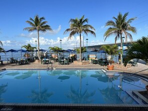 Uklassifisert bilde, 4 av 48, knapp