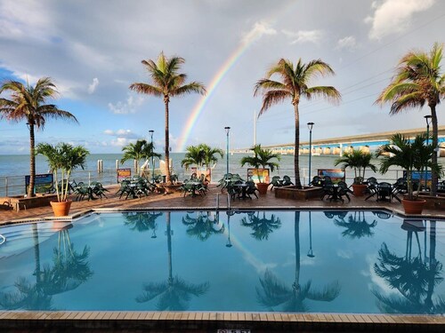 P76 - Meticulous 2 bed, 2 bath home with stunning open water views!